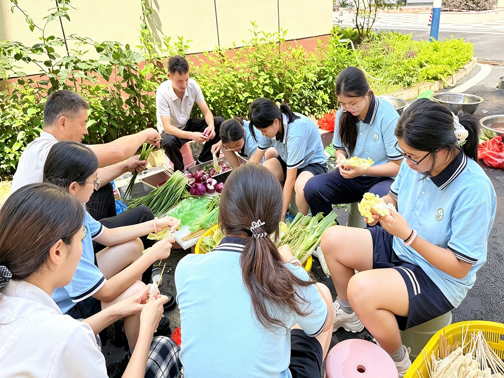 黄冈正规叛逆娃娃培训机构怎么联系？本地寄宿素质培育机构选择指南